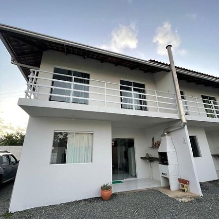 Condominio Serra Da Saudade Piçarras Eksteriør billede
